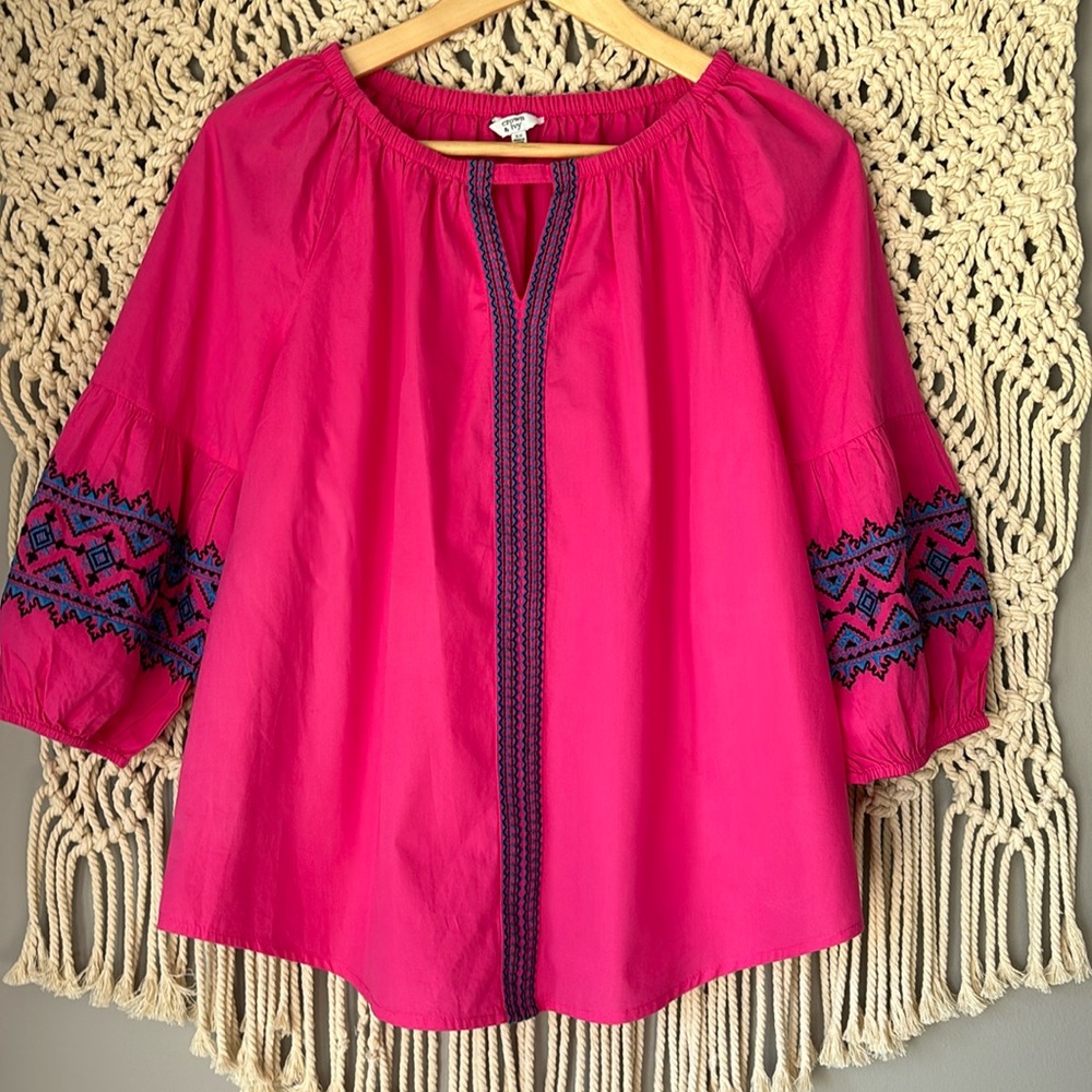 Crown & Ivy Bright Pink Embroidered Peasant Blouse Top